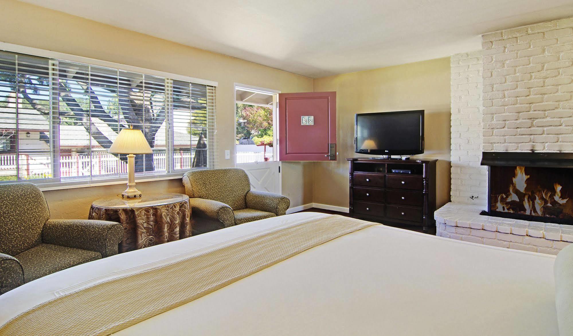 Svendsgaard'S Inn Carmel-by-the-Sea Bagian luar foto